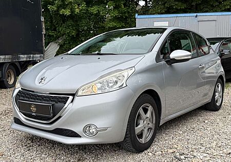 Peugeot 208 1,2 Active "EURO5 "KLIMA "BORDCOMPUTER "PDC