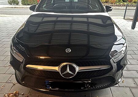 Mercedes-Benz A 180 gebraucht kaufen Mercedes-Benz A 180 d (177.003)