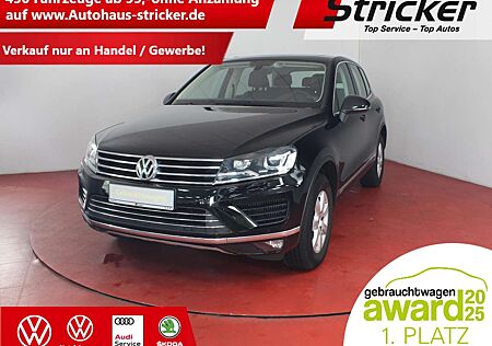 VW Touareg Volkswagen 3.0 TDI 4M TÜV bis 06.2026 Navi AHK Pano