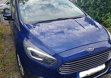 Ford S-Max 2.0 TDCi Titanium