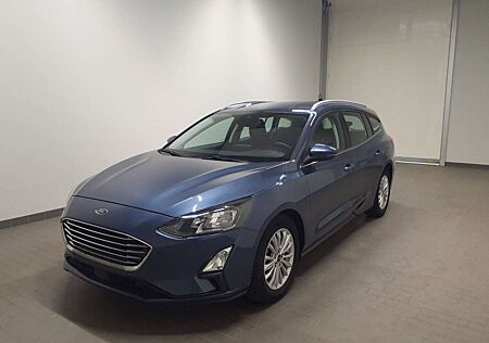 Ford Focus Titanium LED Navi AppLink GRA PDC Kamera SHZ