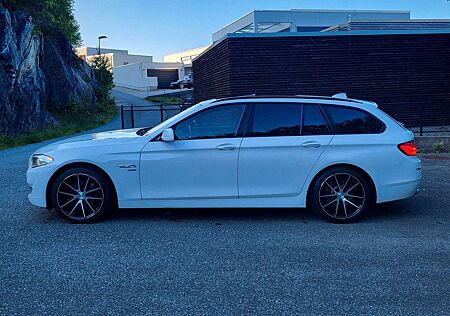 BMW 525d 525 xDrive Touring Aut.