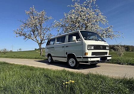 VW T3 Multivan Volkswagen Magnum 1,9TD Restauriert Top Zustand Camper