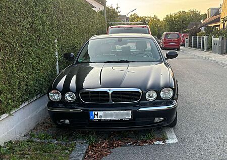 Jaguar XJ XJ6 3.0