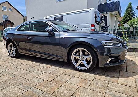 Audi A5 Coupe 40 TDI quattro S tronic Sport Matrix