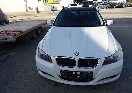 BMW 320 i Baureihe 3 Touring /Euro 5