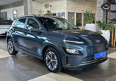 Hyundai Kona digCockpit R.Cam DAB+ Spurassist. Klimaauto