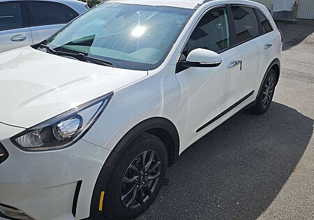 Kia Niro 1.6 GDI 2WD Aut. Vision