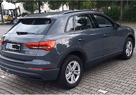 Audi Q3 45 TFSI e basis
