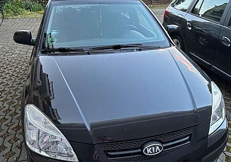 Kia Rio 1.4 16V TÜV NEU BIS 02/2027