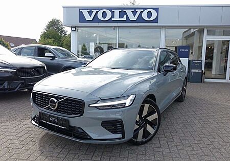 Volvo V60 Ultra, T6 AWD Plug-in Hybrid/Pano/H&K/AHK