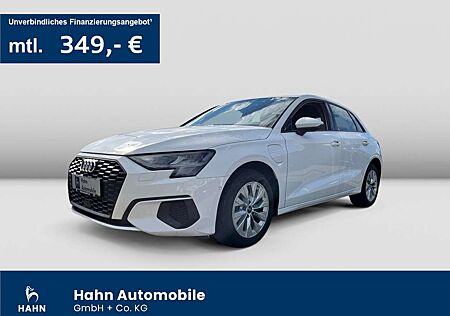 Audi A3 40TFSIe basis S-trc PDC Tempo Navi