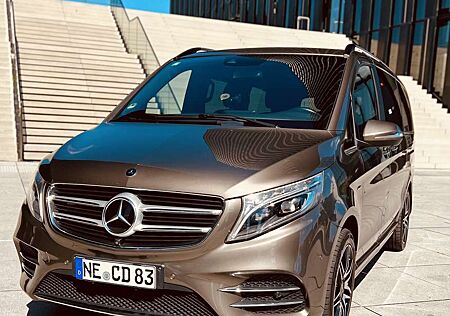 Mercedes-Benz V 250 (BlueTEC) d lang 4Matic 7G-TRONIC