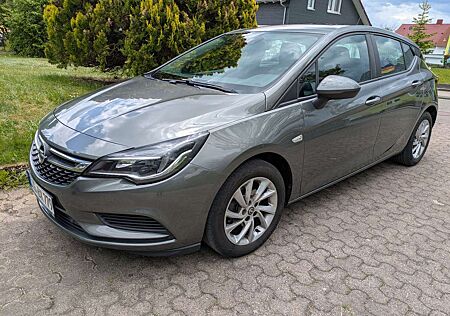 Opel Astra 1.4 Turbo Business
