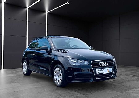 Audi A1 aus 1.Hand~Black on Black~Steuerkette Neu !