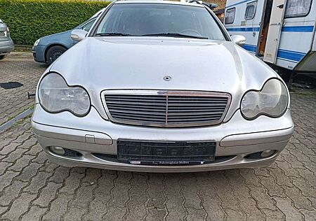 Mercedes-Benz C 220 T CDI Classic,Automatik,Klima,AHK,Tempomat