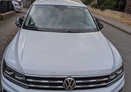 VW Tiguan Allspace Volkswagen Highline/4 Motion/ 7Sitz