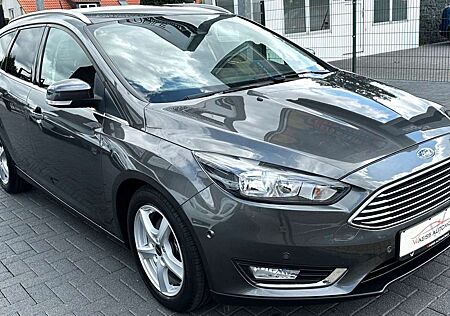 Ford Focus 1.0 EcoBoost Turnier Titanium