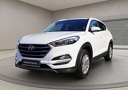 Hyundai Tucson 1.6 blue Intro Edition 2WD +Kamera+SHZ+