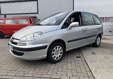 Peugeot 807 2.2 HDI Tendance 130