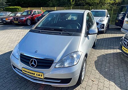 Mercedes-Benz A 160 -Klasse, Klima, Alus, Allwetterreifen, Bluetooth,