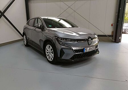 Renault Megane E-Tech Techno EV60 360° Wärmepumpe 20"