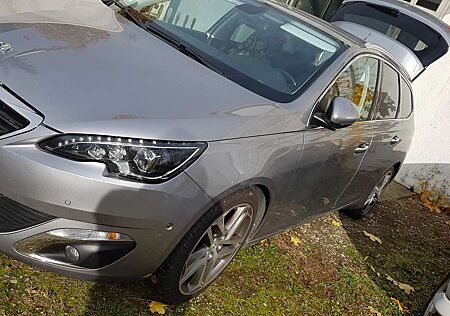 Peugeot 308 SW BlueHDi 150 Stop