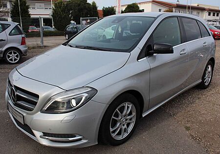 Mercedes-Benz B 200 CDI*AMG Edition 1*COMAND*CHROM*KAMERA*ALU*