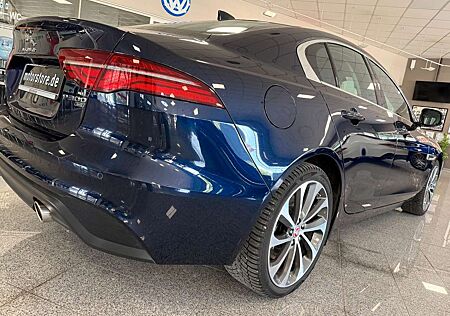 Jaguar XE P300 AWD S 8G-AUT. |01-22|28tKM|19"|AHK|PANO