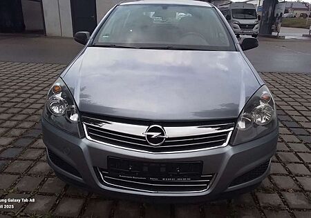 Opel Astra H Lim.