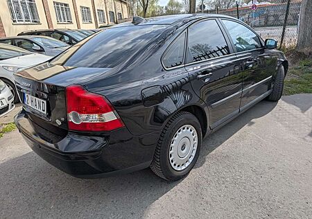 Volvo S40 1.8 Lim,2Hand,Alu,Klima,TÜV,ZV/FB,NR