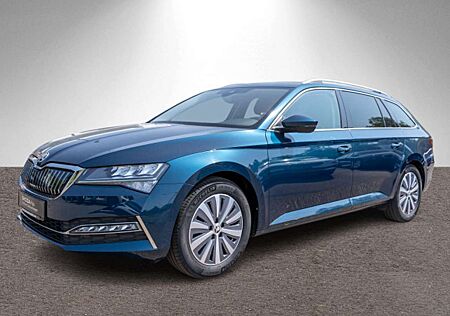 Skoda Superb iV Combi Ambition 1.4TSI LED Navi PDC AHK