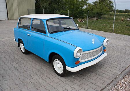 Trabant 601 P601 S Combi 2-Takt mit AHK, Gutachten, neue HU
