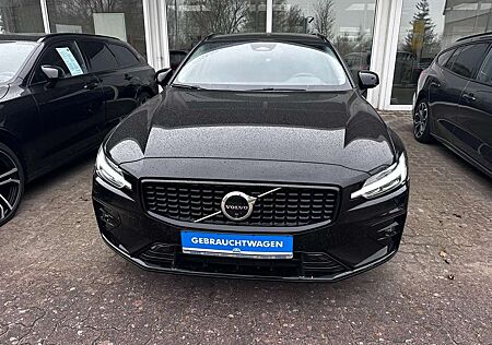 Volvo V60 Plus Dark B4 DKG ACC BLIS PANO 360 V-LED