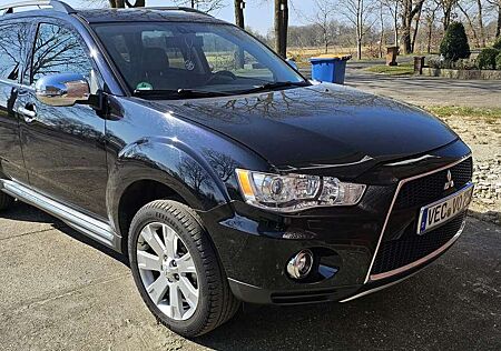 Mitsubishi Outlander 2.2 DI-D 4WD TC-SST XTRA