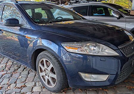Ford Mondeo Turnier 2.0 TDCi EConetic XENON AHK TITANIU