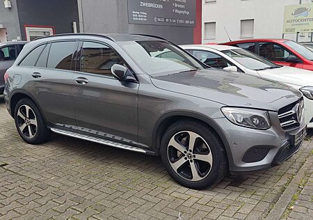 Mercedes-Benz GLC 220 d 4Matic AHK 1.Hand Scheckheft Lederausstattung