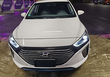 Hyundai Ioniq Hybrid 1.6 GDI Premium