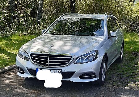 Mercedes-Benz E 220 T CDI 7G-TRONIC Elegance