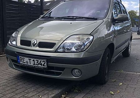 Renault Scenic 1.6 16V Privilege