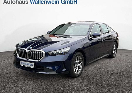 BMW 520 i Aut., Panorama, 360° Kamera, Leder, HUD, H/K