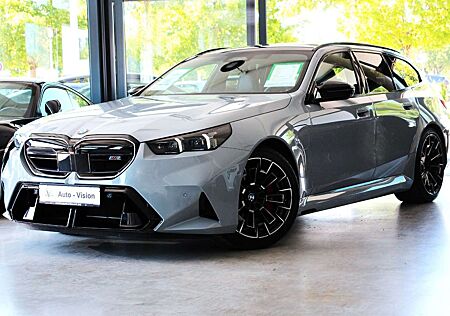 BMW M5 Touring (G99) *A-LED*ACC*360°*LHZ*Panorama