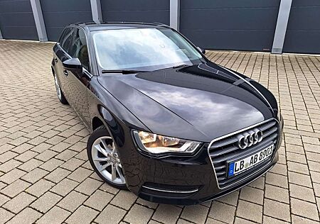 Audi A3 Sportback Diesel 2.0 TDI Sportback S line Sport