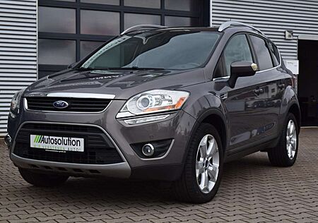 Ford Kuga Titanium *STANDHEIZ*KAMERA*PANO*AHK*NAVI*