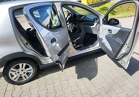 Suzuki Alto Top Zustand .Stadtflitzer. 1 Hand .TÜV 01/26