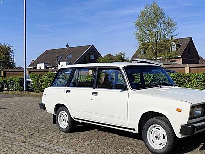 Lada 2106