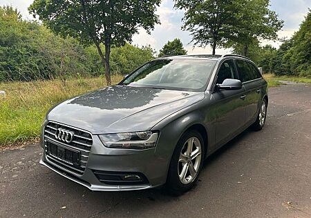 Audi A4 1.8 - Scheckheftgepflegt - 2. Hand - Tüv NEU -