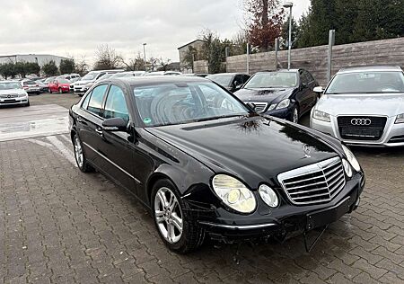 Mercedes-Benz E 220 (211.008) Avantgarde