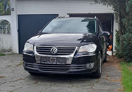VW Touran Volkswagen 2.0 TDI DPF