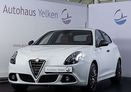 Alfa Romeo Giulietta 1.4 Turismo BI-XENON*BOSE*SHZ*LEDER